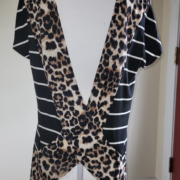 Heimish leopard detail Cross back - Picture 2 of 3
